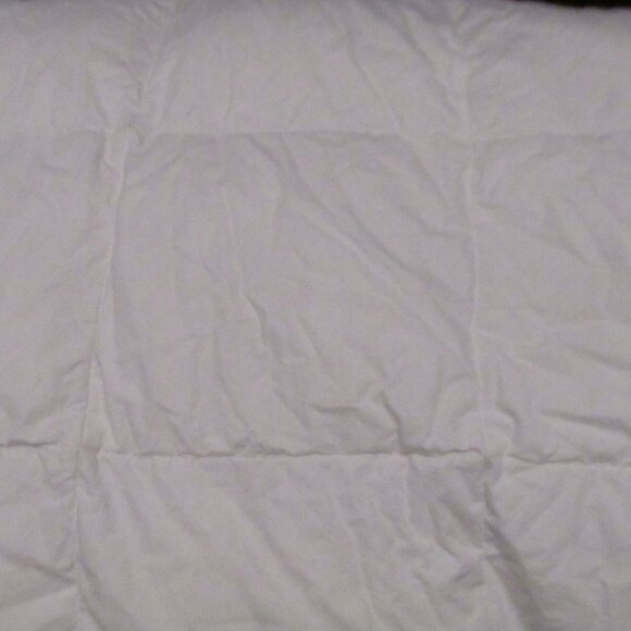 ROOM & BOARD Goose Down Queen Duvet Box Pleat 76 X 84 - Picture 4 of 6